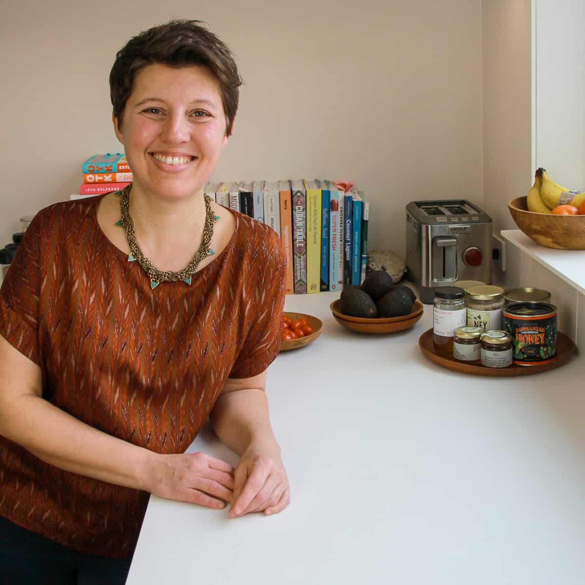An image of Dara Gellman, the author of the daraeats website